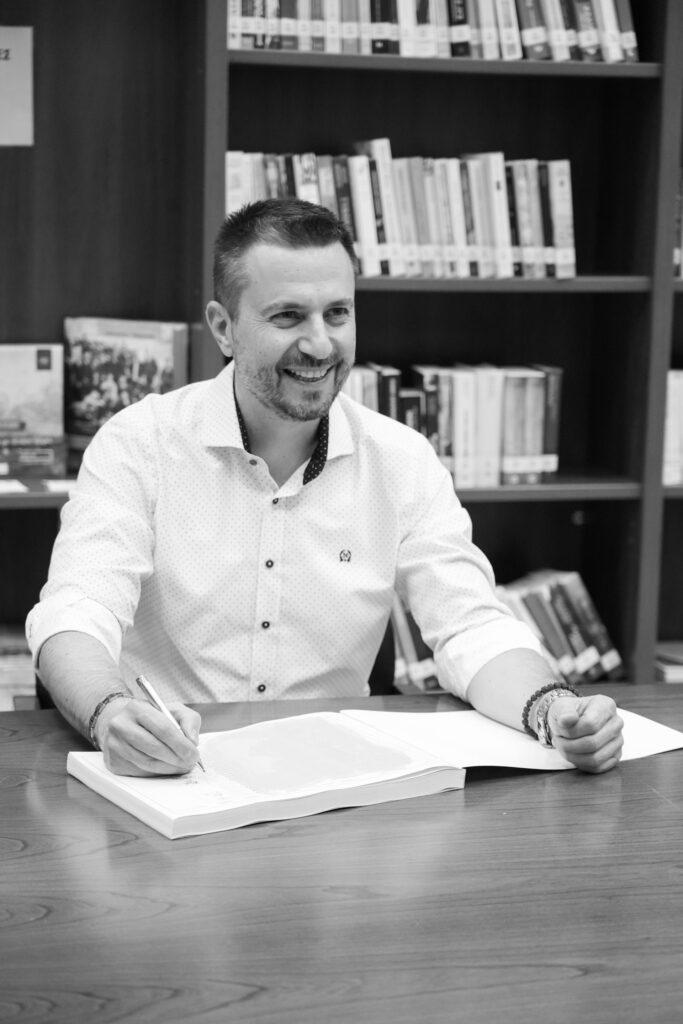 thumbnail_Dimitris Deligiannis